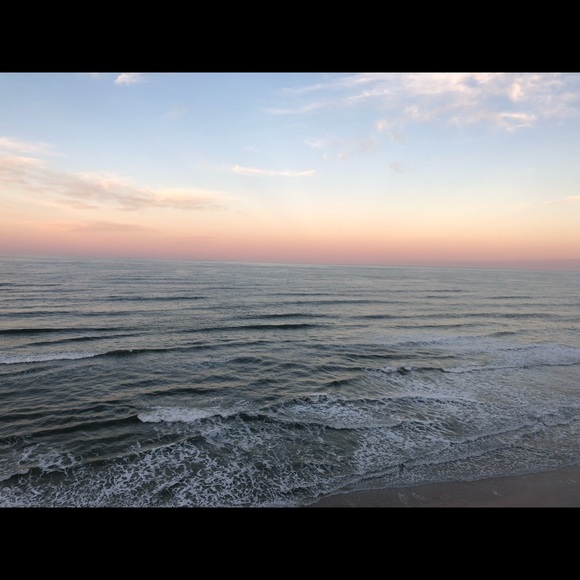 Meet your Posher, Beth - Picture 1 of 1